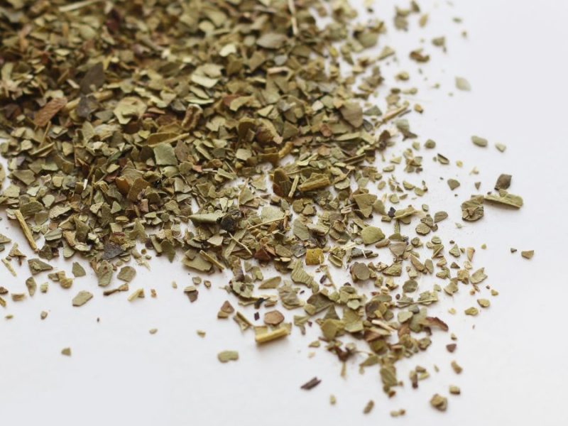 herbal tea blending, base herbs for tea, herbs for tea blending, DIY herbal tea blends, rooibos tea benefits, yerba mate benefits, chamomile tea benefits, butterfly pea tea benefits, lotus leaf tea benefits, how to blend herbal tea, 7 teas for blood sugar support, best teas for digestion