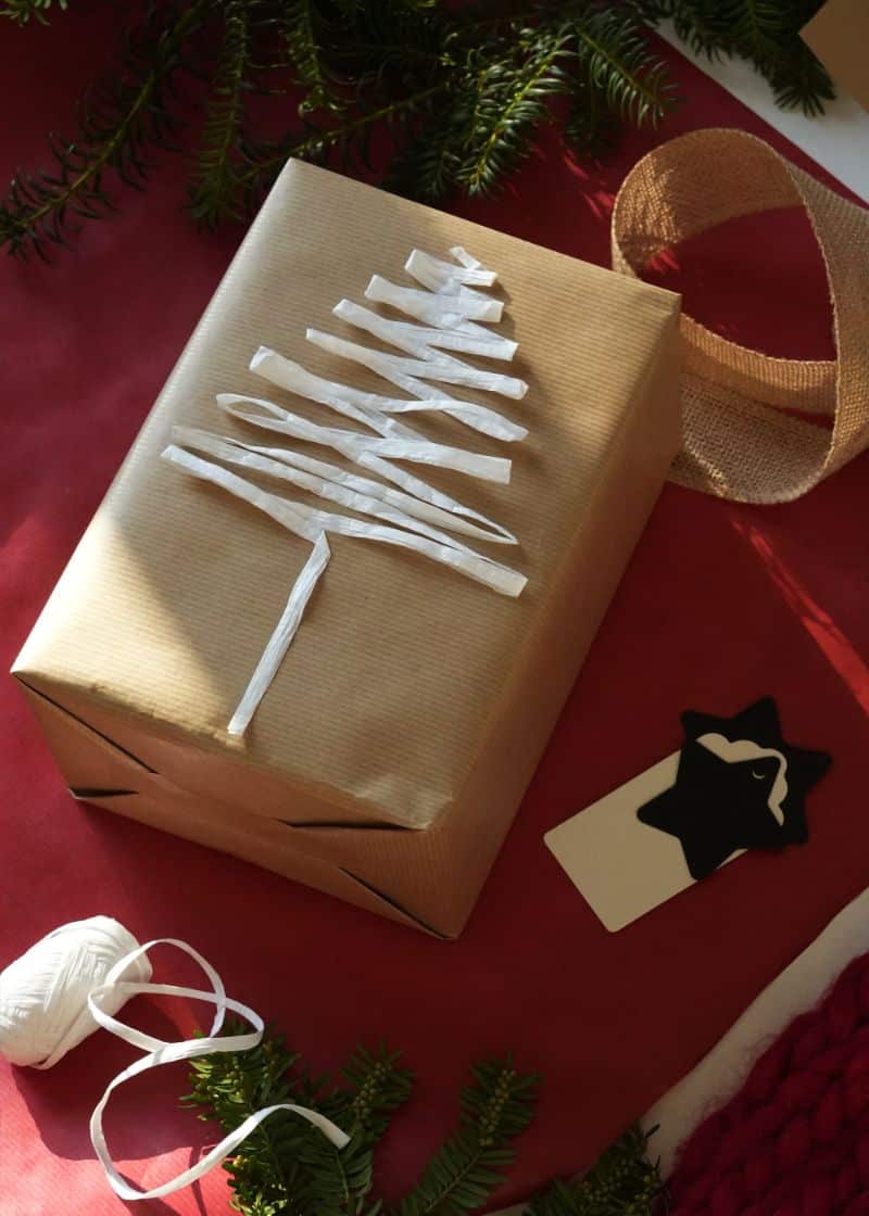 3 Sustainable Christmas Gift Wrapping Ideas | Teapro