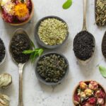 featured image - how to taste tea like a pro