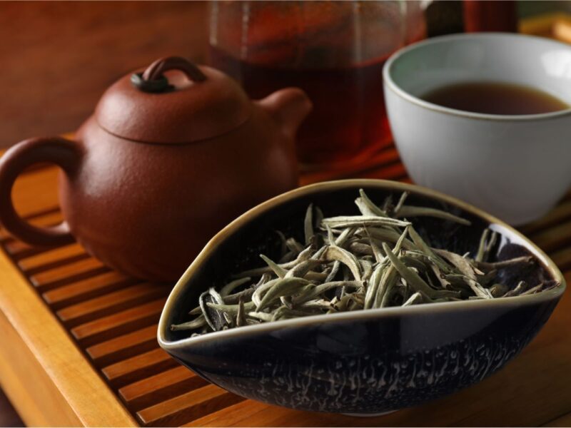 Gongfu brewing - white tea benefits