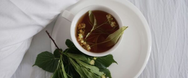 what tea helps you sleep - 7 best bedtime- herbal teas - best tea for night- good night time teas- good tea for night time - relaxing teas for sleep - herbal tea for sleep and relaxation - best nighttime teas -best tea to drink to help sleep - good bedtime teas