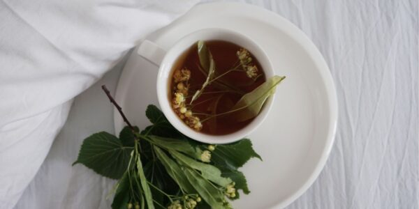 what tea helps you sleep - 7 best bedtime- herbal teas - best tea for night- good night time teas- good tea for night time - relaxing teas for sleep - herbal tea for sleep and relaxation - best nighttime teas -best tea to drink to help sleep - good bedtime teas