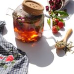 Green tea Strawberry cold brew recipe-green tea strawberry cold brew-strawberry cold brew tea recipe-how to make strawberry green tea recipe-cold brew green tea recipe-fruit infused iced tea