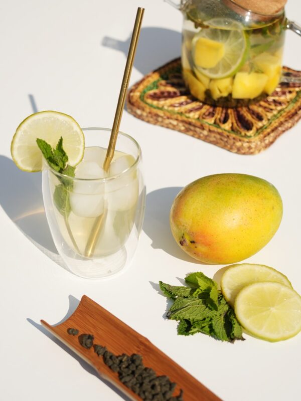 oolong mango cold brew recipe, mango oolong tea, cold brew oolong recipe, lan gui ren oolong, iced oolong tea recipe, tropical iced tea recipe, oolong tea with fruit